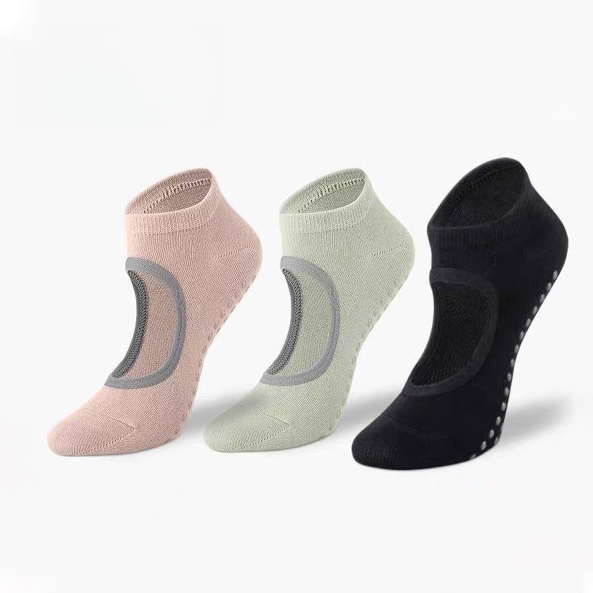 Non-Slip Yoga Socks for Women  - مراجعة Grip Sock Yoga وسعره