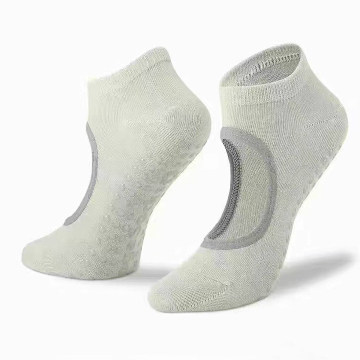 Non-Slip Yoga Socks for Women  - مراجعة Grip Sock Yoga وسعره