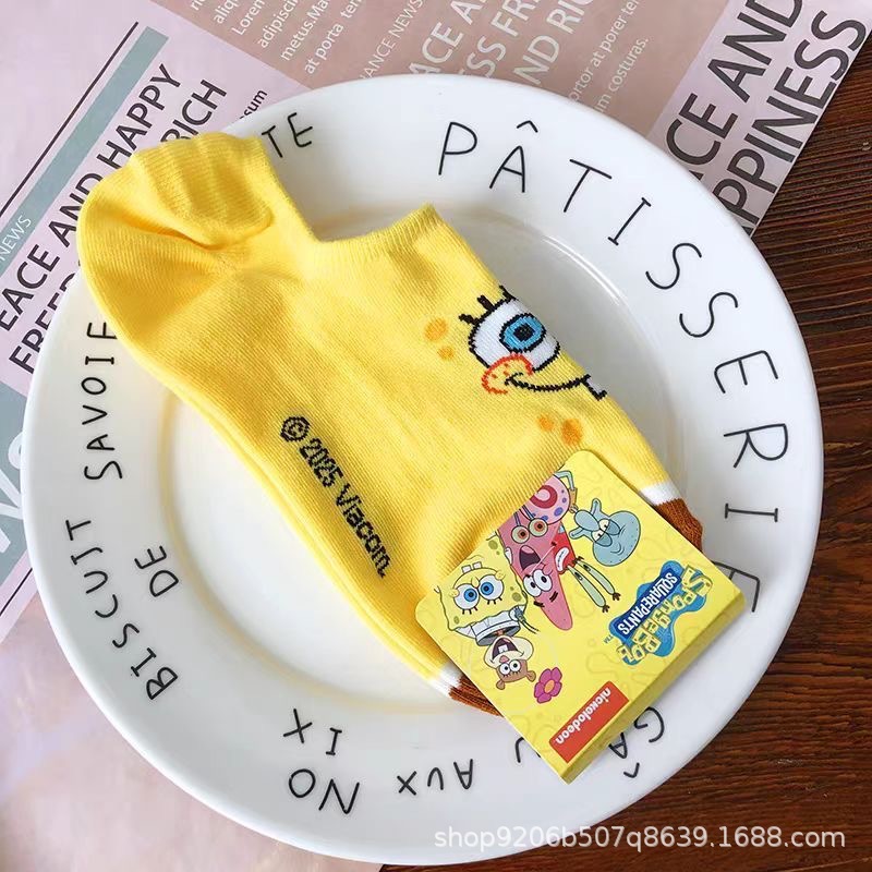 4PCS Hot Cute SpongeBob Square - مراجعة Invisibility Sock Loafer وسعره